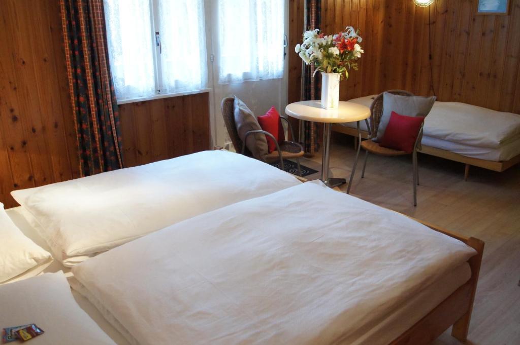 Hotel Alpina Zermatt Habitación foto