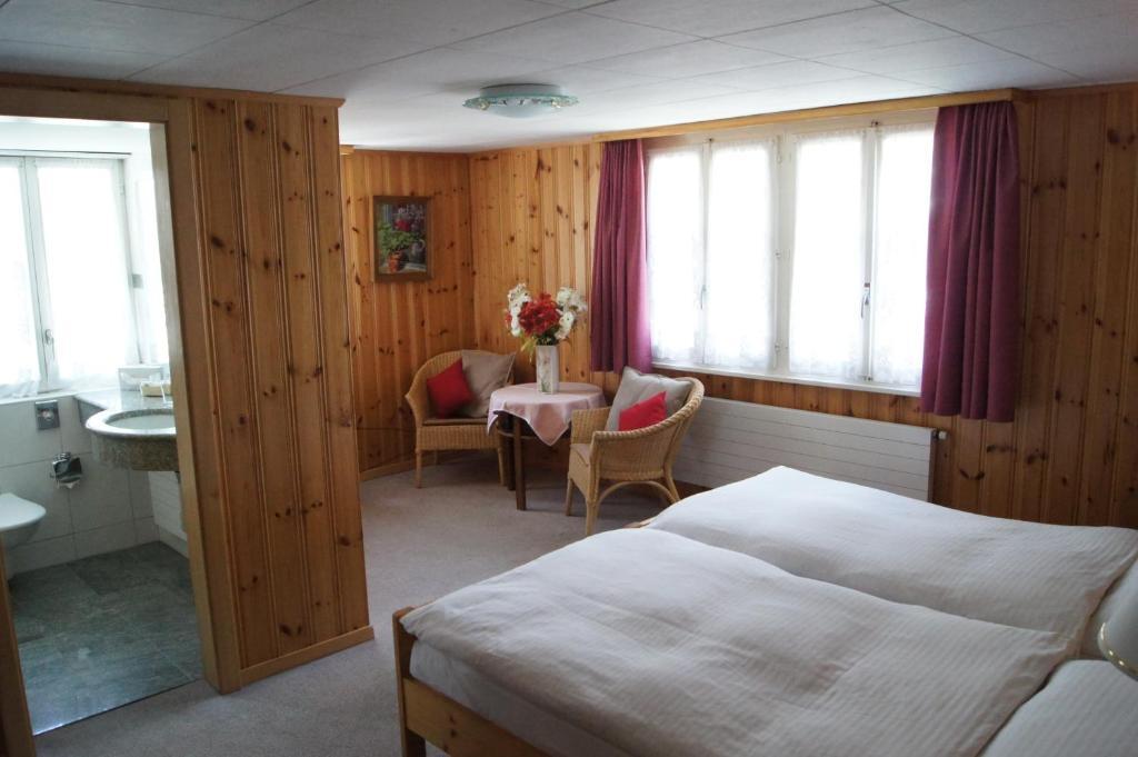 Hotel Alpina Zermatt Habitación foto