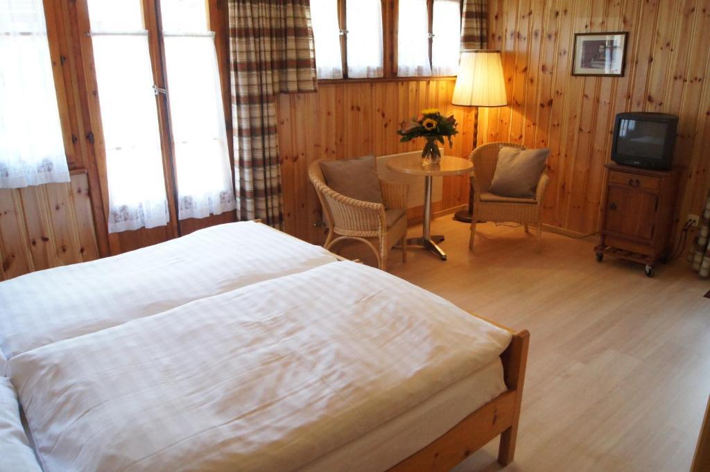 Hotel Alpina Zermatt Habitación foto